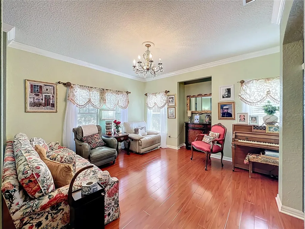 157 Villa Di Este Terrace Lake Mary FL 32746
