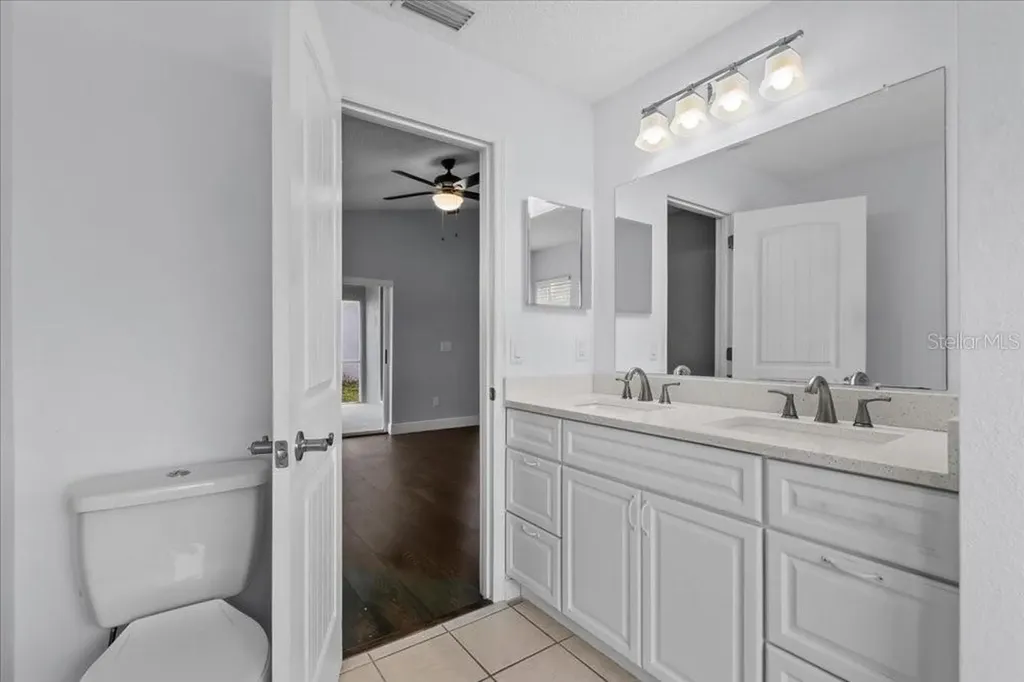 2435 Lake Jackson Circle Apopka FL 32703