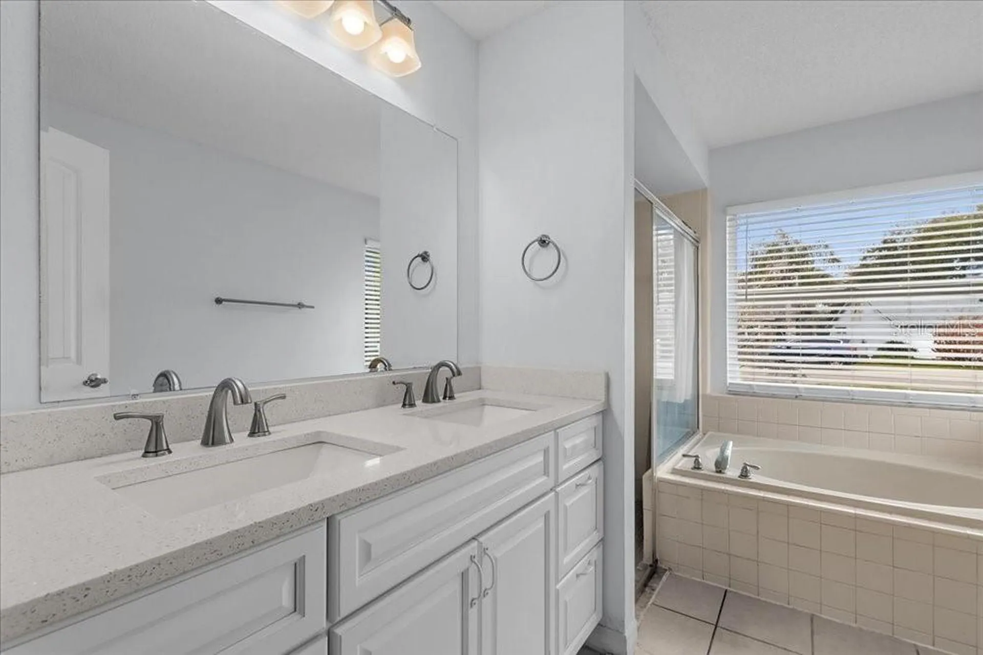 2435 Lake Jackson Circle Apopka FL 32703