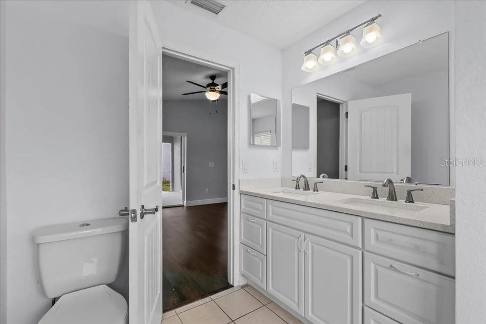 2435 Lake Jackson Circle Apopka FL 32703