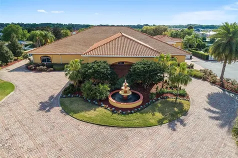 5427 Compass Point Oxford FL 34484