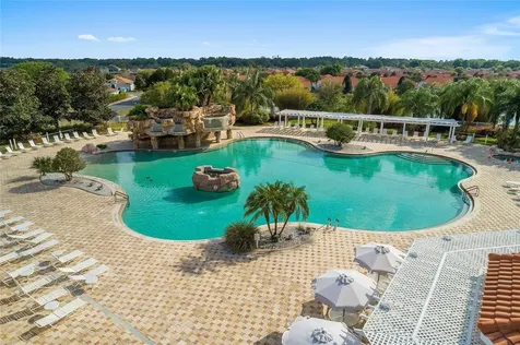 5427 Compass Point Oxford FL 34484