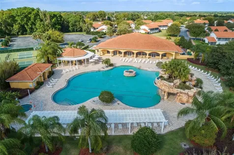 5427 Compass Point Oxford FL 34484