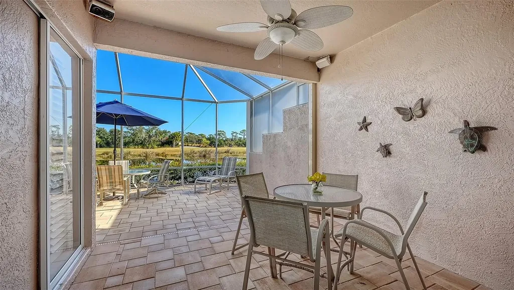 9447 Forest Hills Circle Sarasota FL 34238