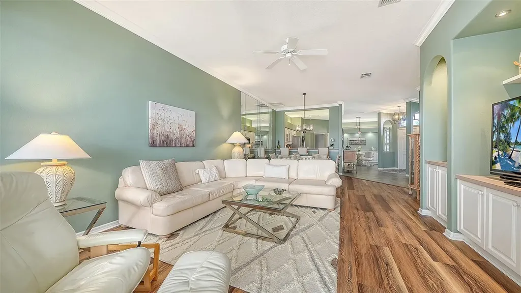 9447 Forest Hills Circle Sarasota FL 34238