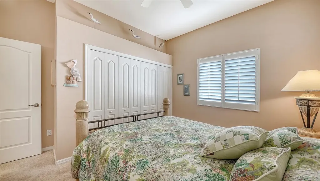 9447 Forest Hills Circle Sarasota FL 34238