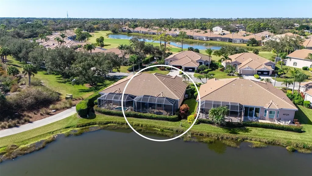 9447 Forest Hills Circle Sarasota FL 34238
