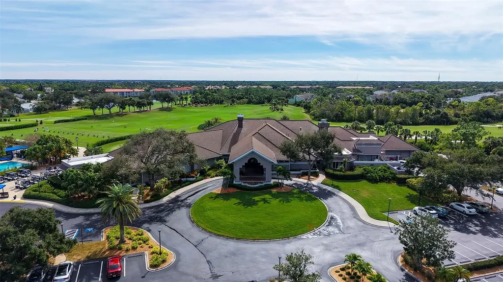 9447 Forest Hills Circle Sarasota FL 34238