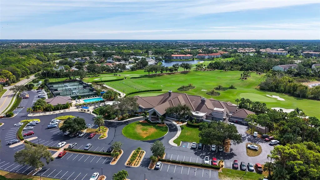 9447 Forest Hills Circle Sarasota FL 34238