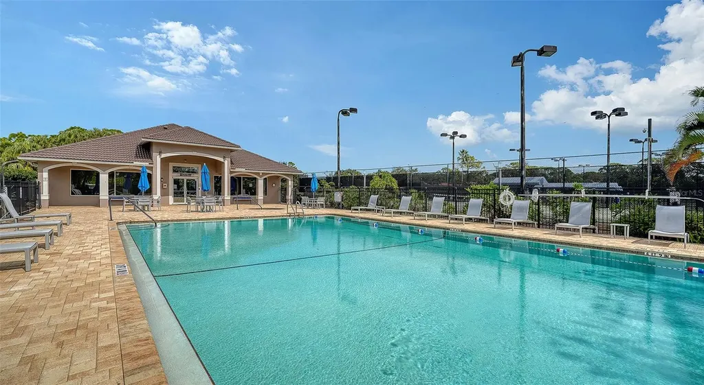 9447 Forest Hills Circle Sarasota FL 34238