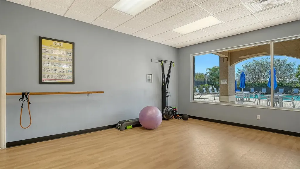 9447 Forest Hills Circle Sarasota FL 34238