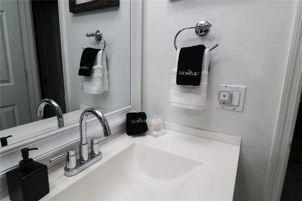 5312 39th Avenue W Bradenton FL 34209
