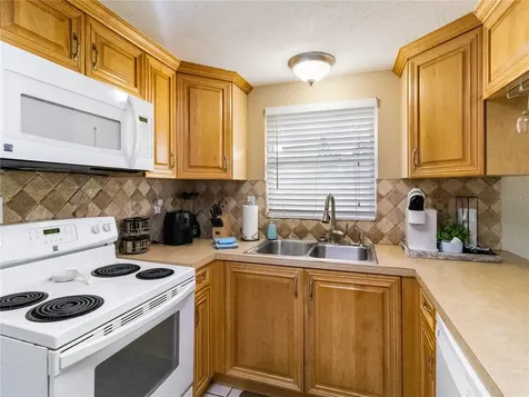 5312 39th Avenue W Bradenton FL 34209