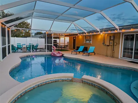 5312 39th Avenue W Bradenton FL 34209