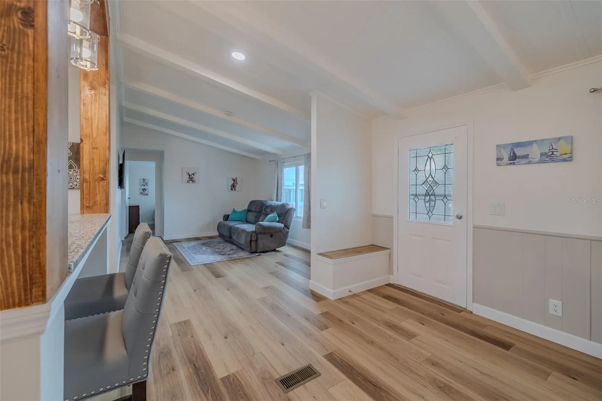 143 E Saint Annes Circle Apollo Beach FL 33572