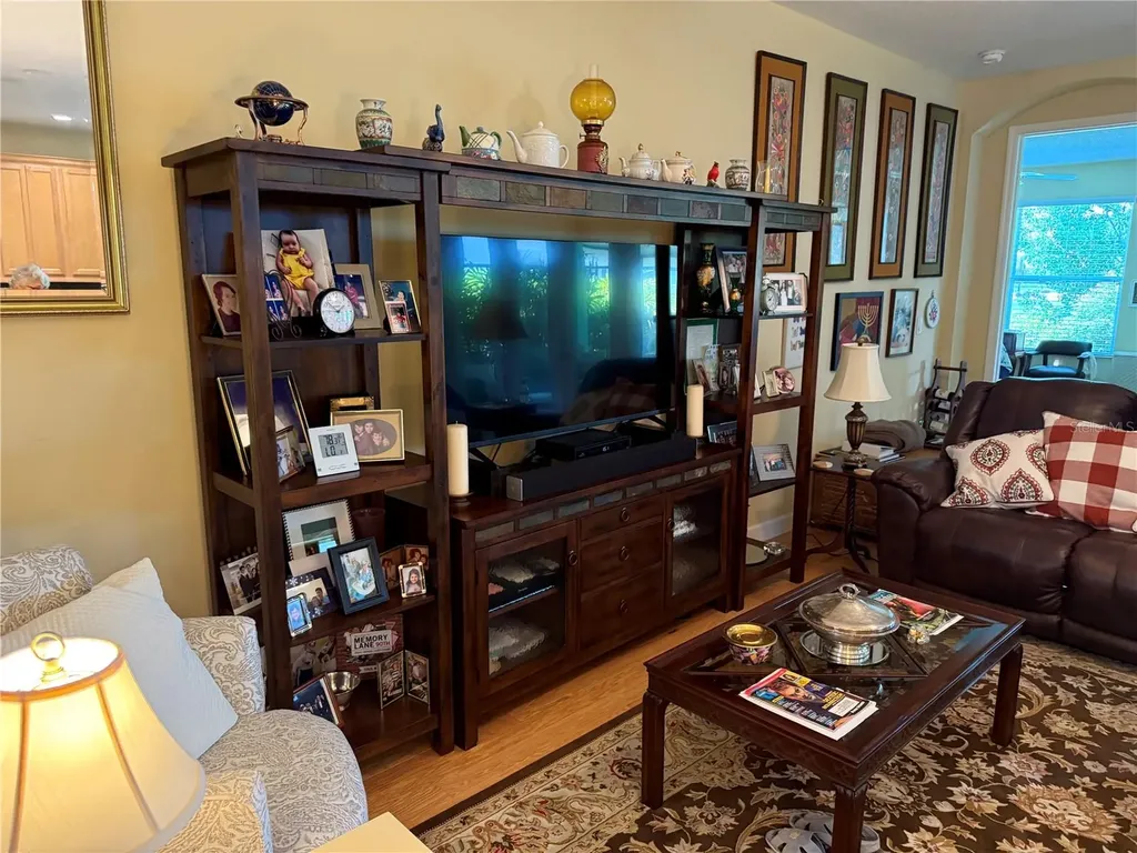 8301 Bridgeport Bay Circle Mount Dora FL 32757