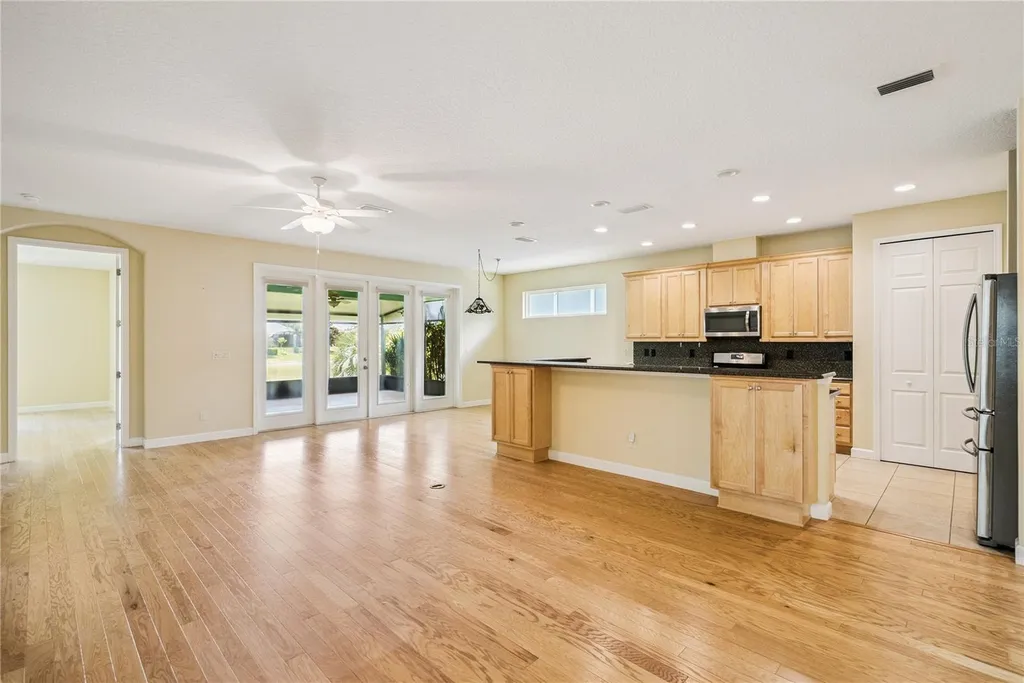 8301 Bridgeport Bay Circle Mount Dora FL 32757