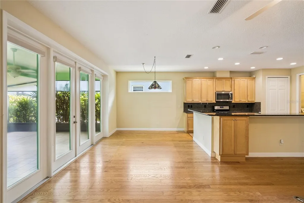 8301 Bridgeport Bay Circle Mount Dora FL 32757