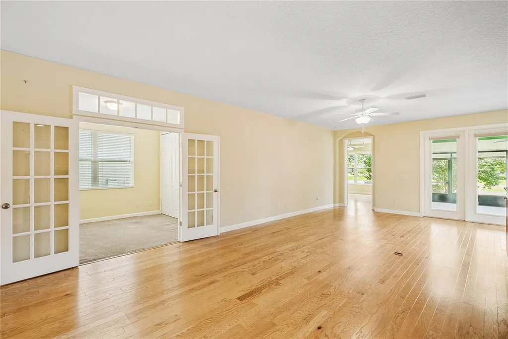 8301 Bridgeport Bay Circle Mount Dora FL 32757