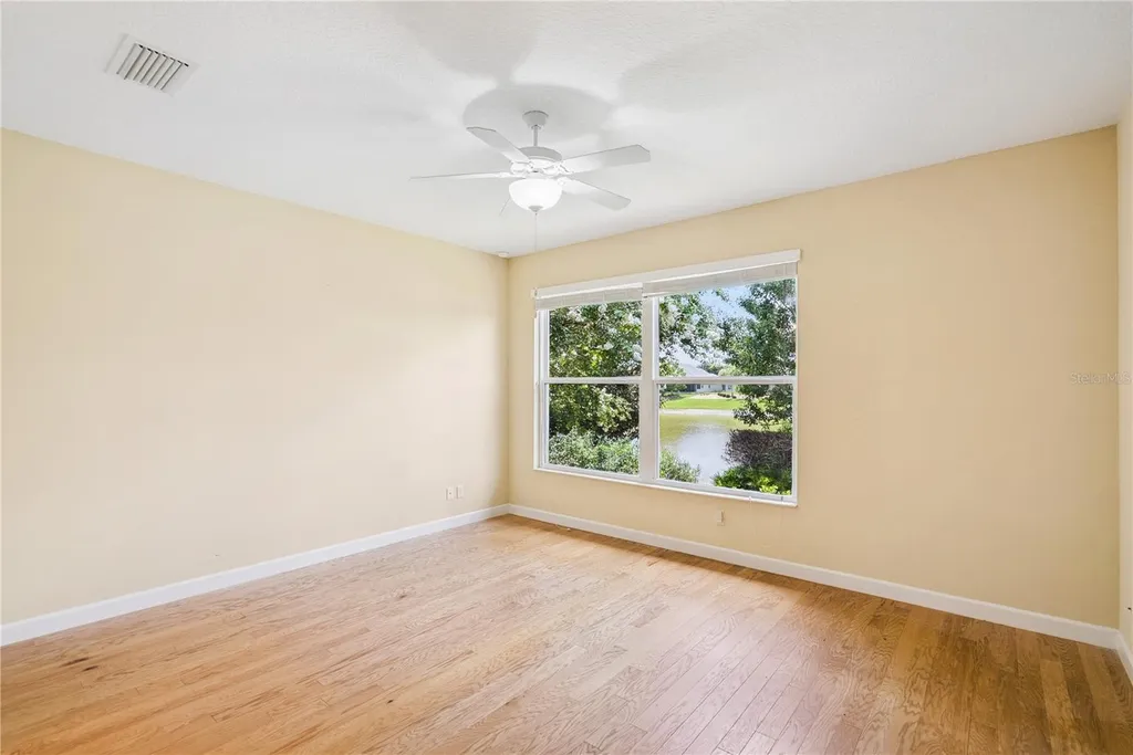 8301 Bridgeport Bay Circle Mount Dora FL 32757