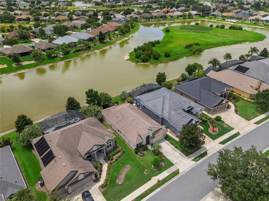 8301 Bridgeport Bay Circle Mount Dora FL 32757