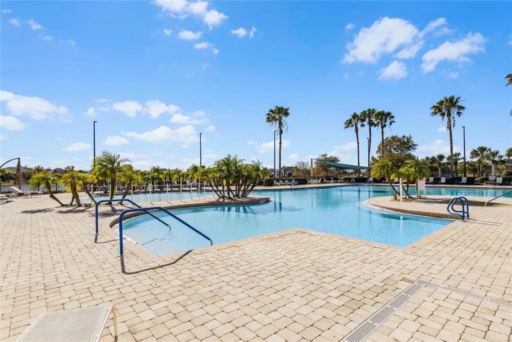 8301 Bridgeport Bay Circle Mount Dora FL 32757