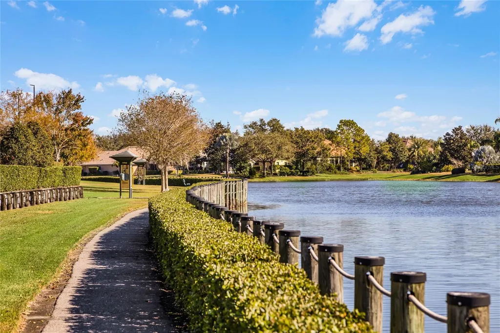 8301 Bridgeport Bay Circle Mount Dora FL 32757