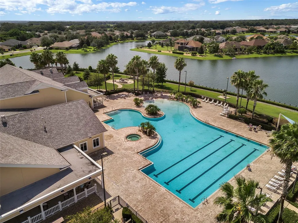 8301 Bridgeport Bay Circle Mount Dora FL 32757