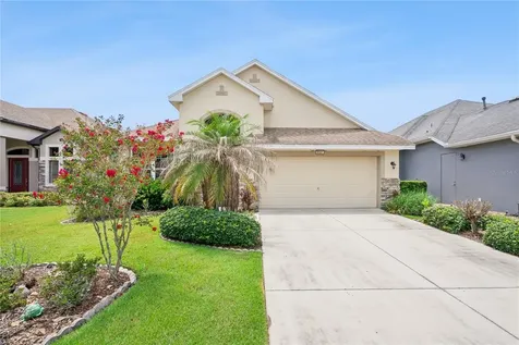 8301 Bridgeport Bay Circle Mount Dora FL 32757