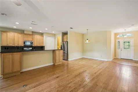 8301 Bridgeport Bay Circle Mount Dora FL 32757