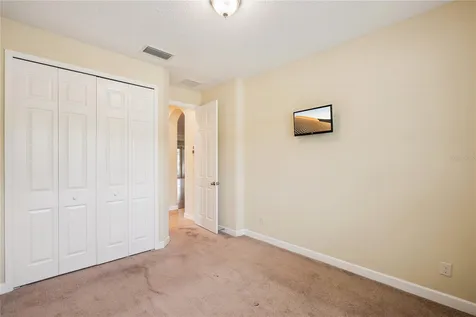 8301 Bridgeport Bay Circle Mount Dora FL 32757