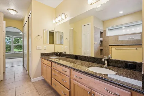 8301 Bridgeport Bay Circle Mount Dora FL 32757