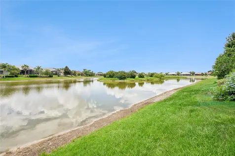 8301 Bridgeport Bay Circle Mount Dora FL 32757