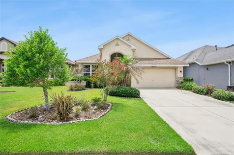8301 Bridgeport Bay Circle Mount Dora FL 32757