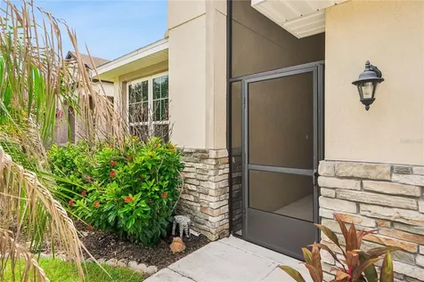 8301 Bridgeport Bay Circle Mount Dora FL 32757