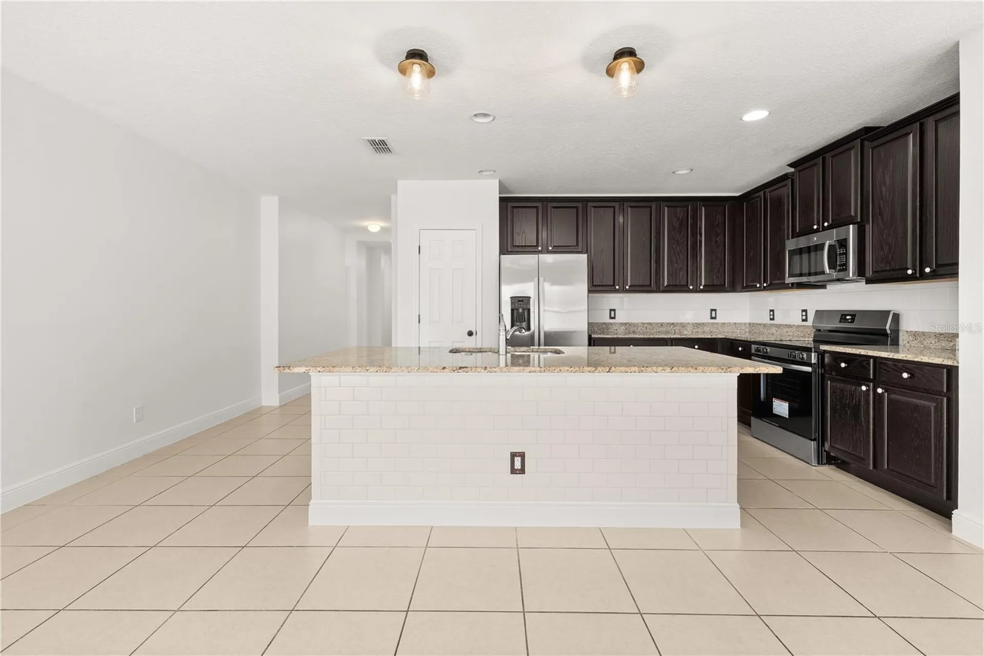 122 Andalusia Loop Davenport FL 33837