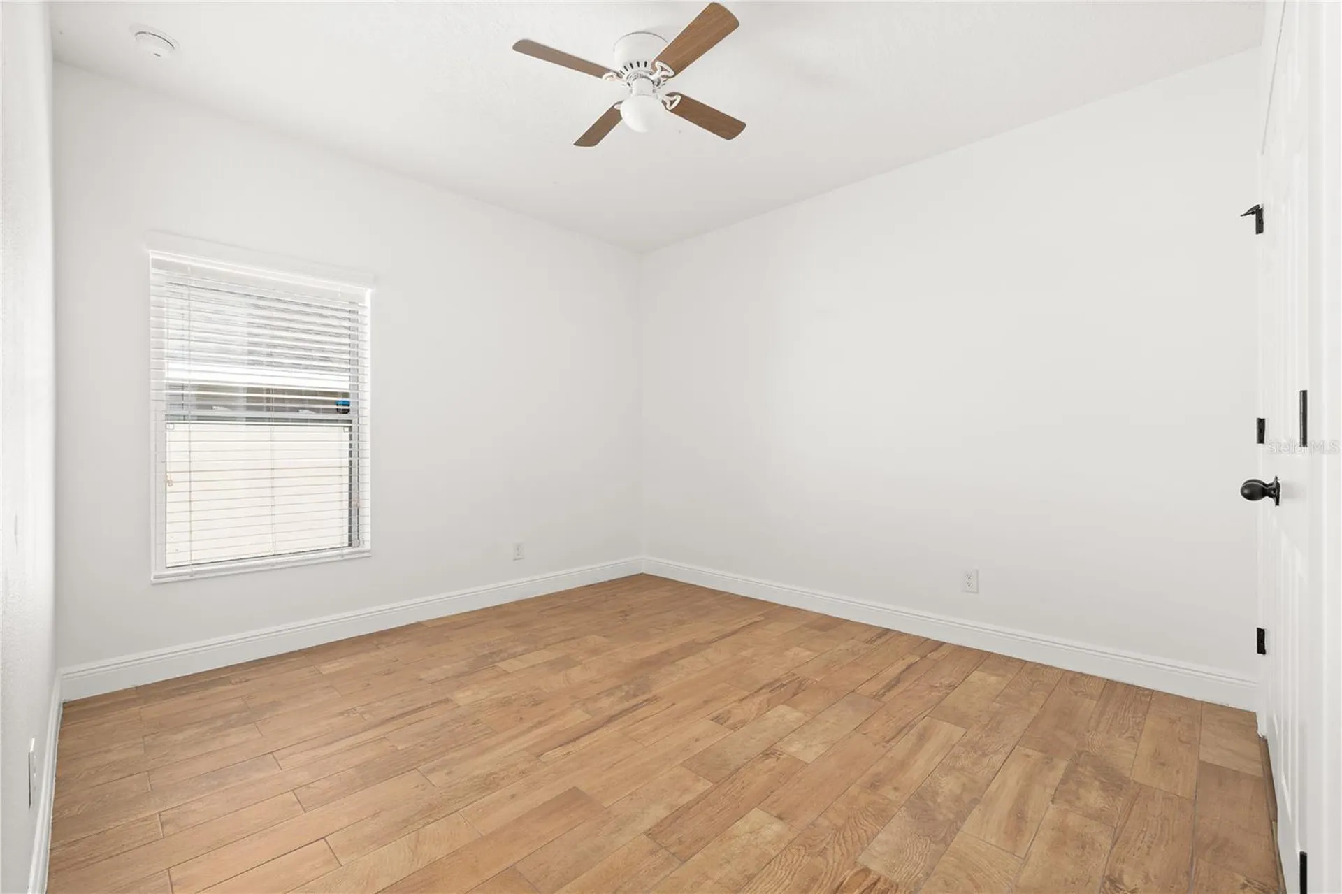 122 Andalusia Loop Davenport FL 33837