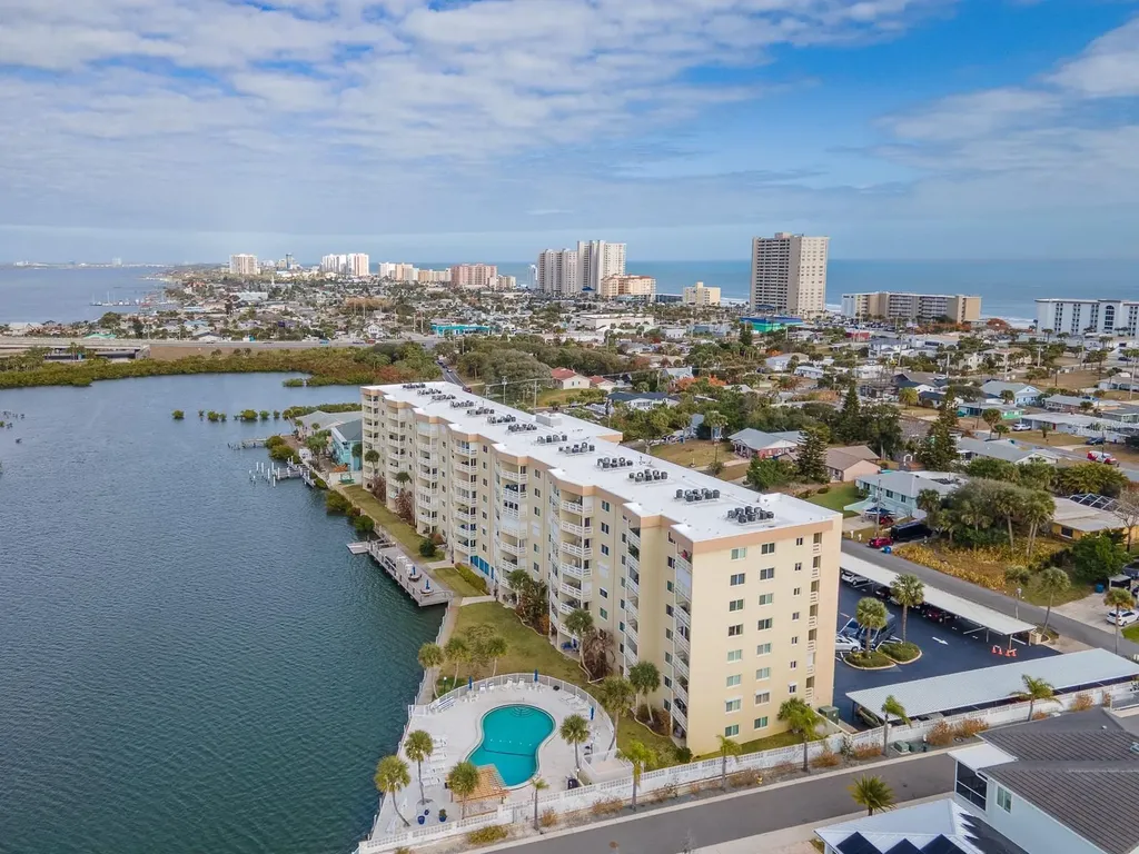 3606 S Peninsula Drive Port Orange FL 32127