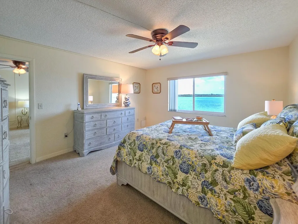 3606 S Peninsula Drive Port Orange FL 32127