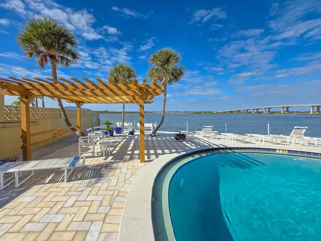 3606 S Peninsula Drive Port Orange FL 32127