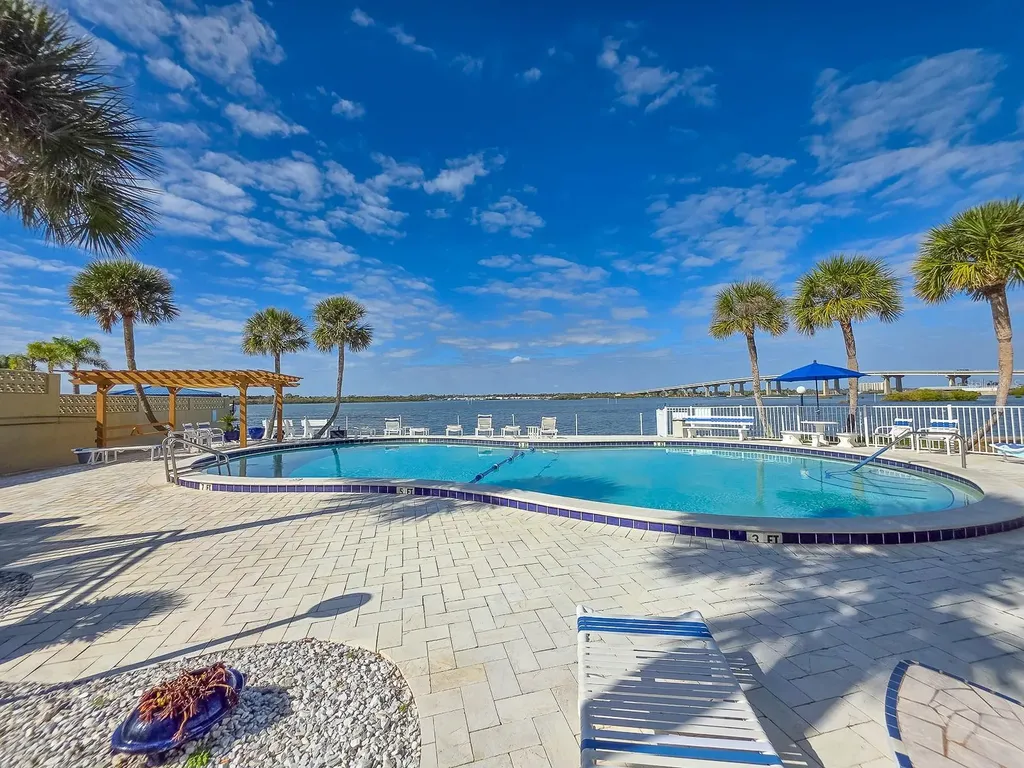 3606 S Peninsula Drive Port Orange FL 32127