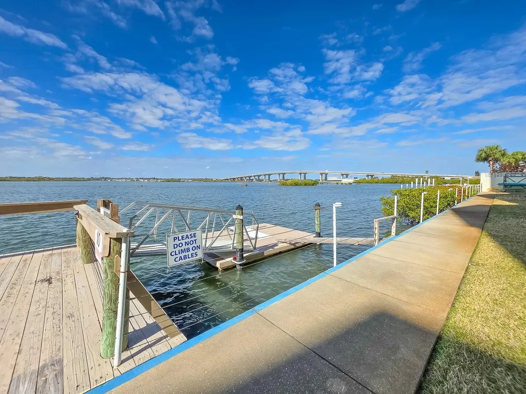 3606 S Peninsula Drive Port Orange FL 32127