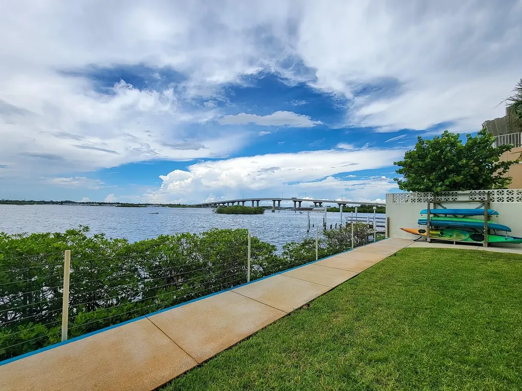 3606 S Peninsula Drive Port Orange FL 32127
