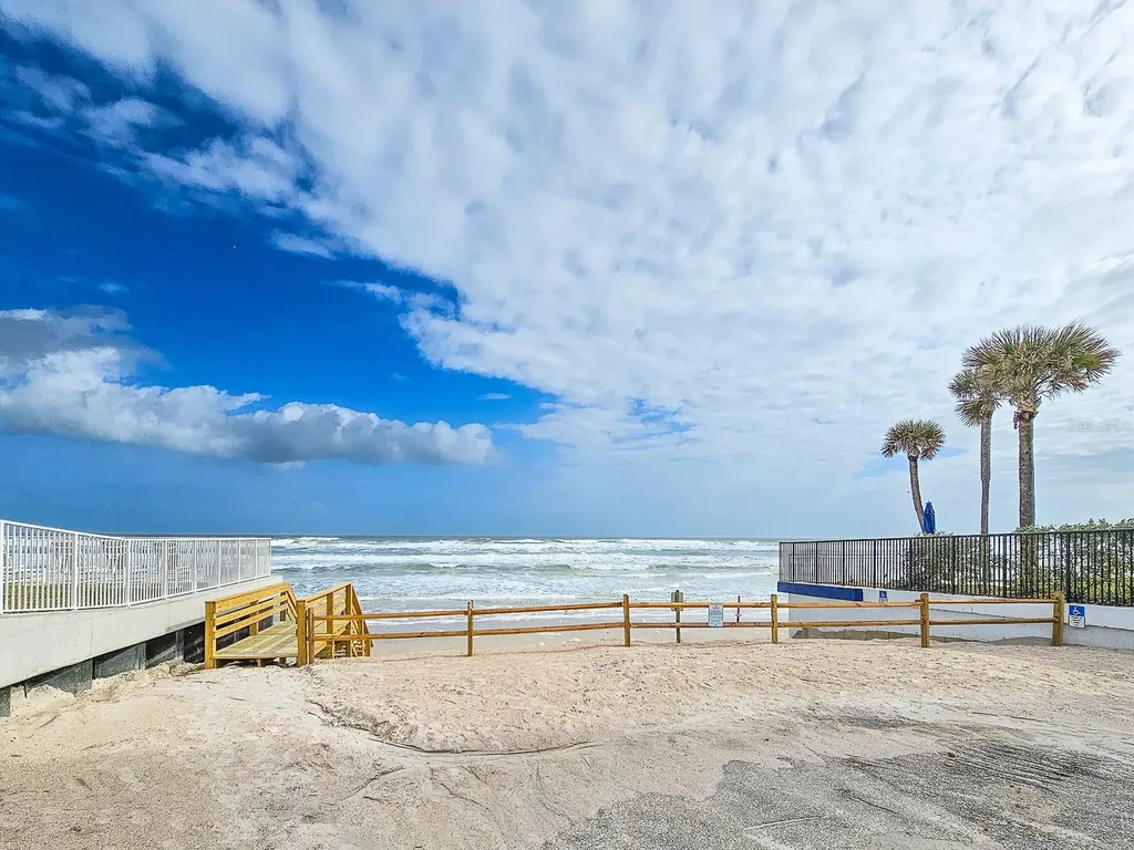 3606 S Peninsula Drive Port Orange FL 32127