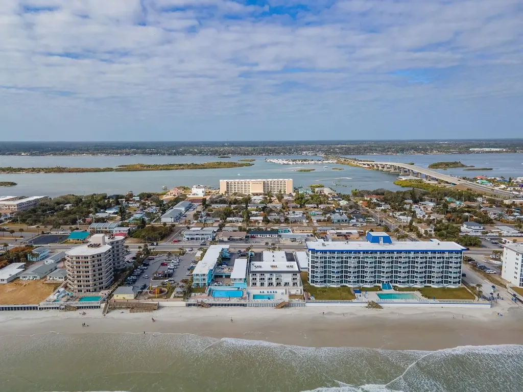 3606 S Peninsula Drive Port Orange FL 32127
