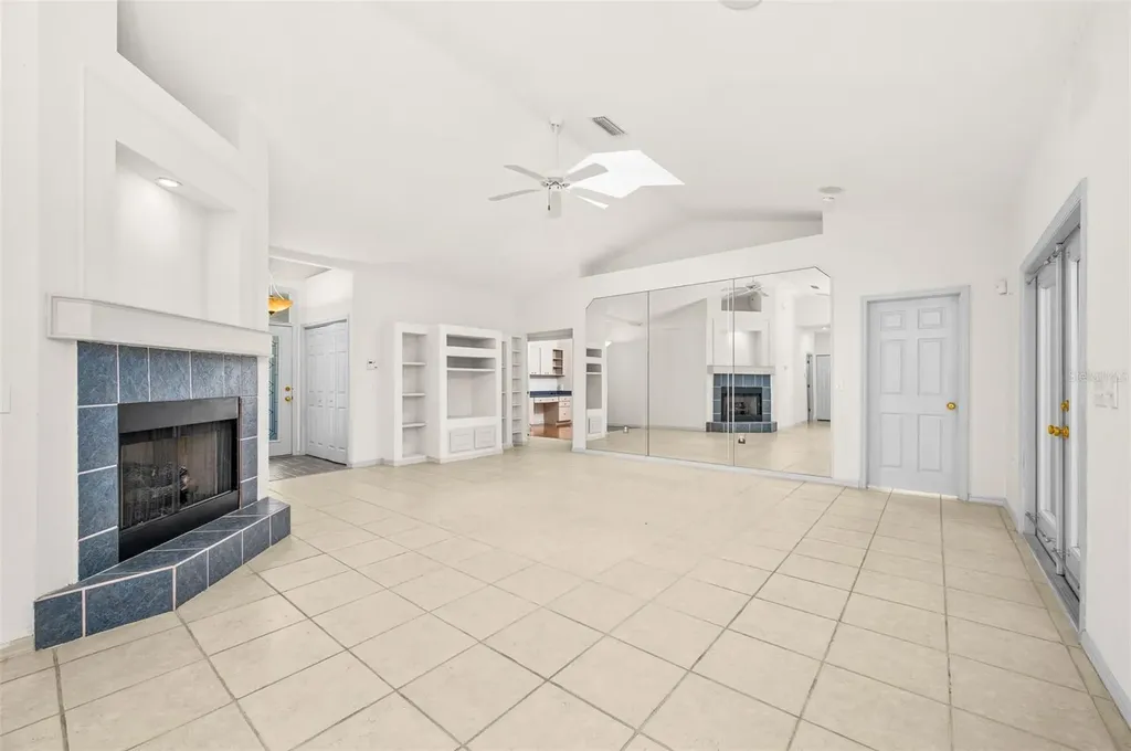 4360 NW 36th Terrace Gainesville FL 32605