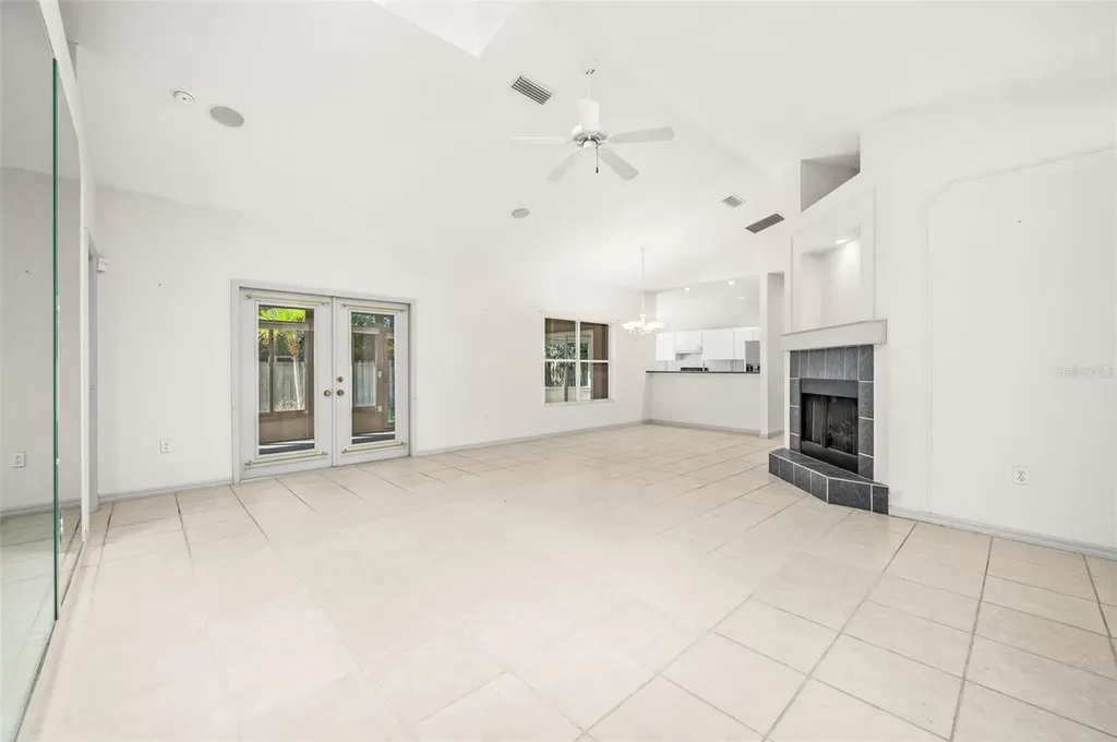 4360 NW 36th Terrace Gainesville FL 32605