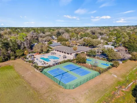 4360 NW 36th Terrace Gainesville FL 32605