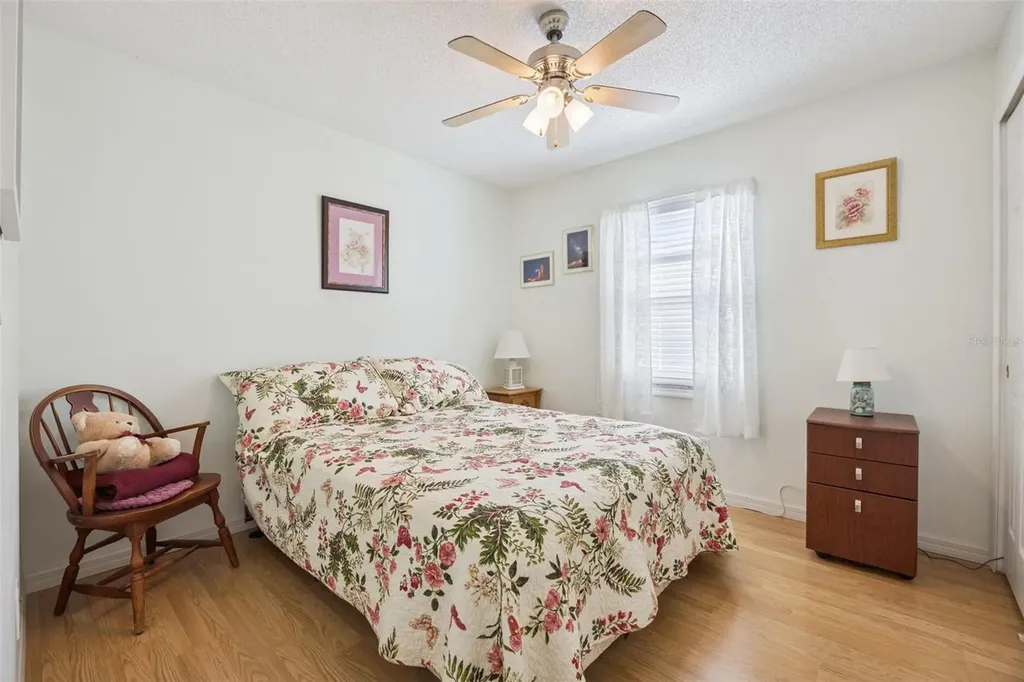 26927 Forest Hills Street Leesburg FL 34748
