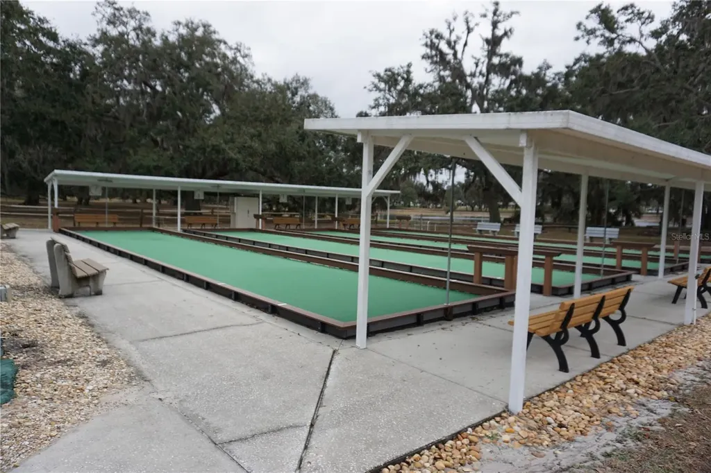 26927 Forest Hills Street Leesburg FL 34748